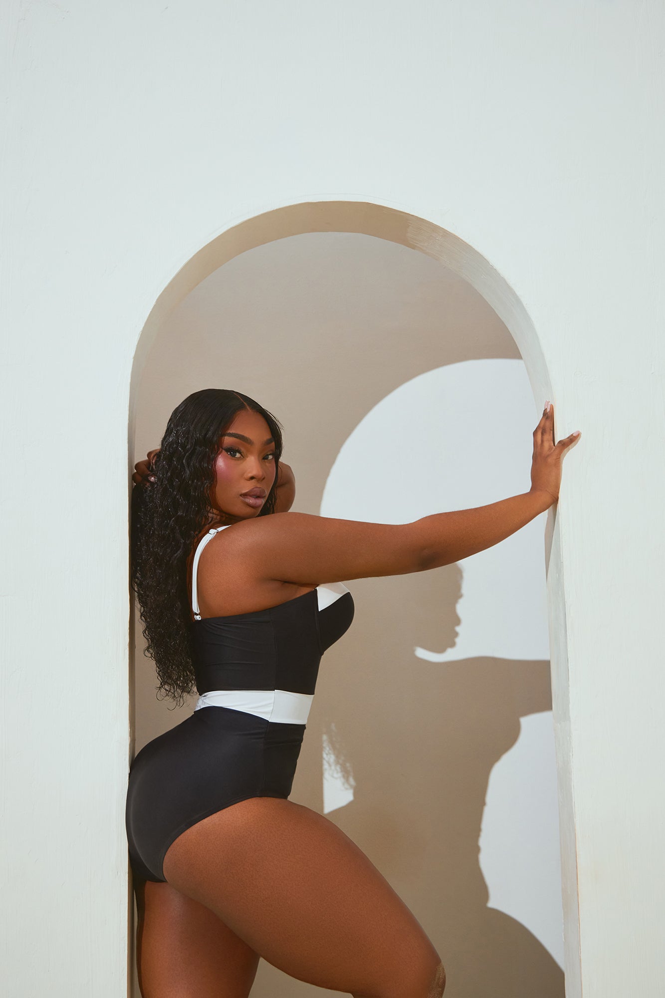 Adley Underwire 1 Piece Swimsuit - Black/White